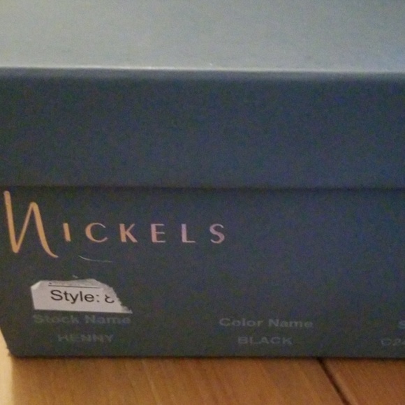 Bkack booties  7.5 - Picture 4 of 4